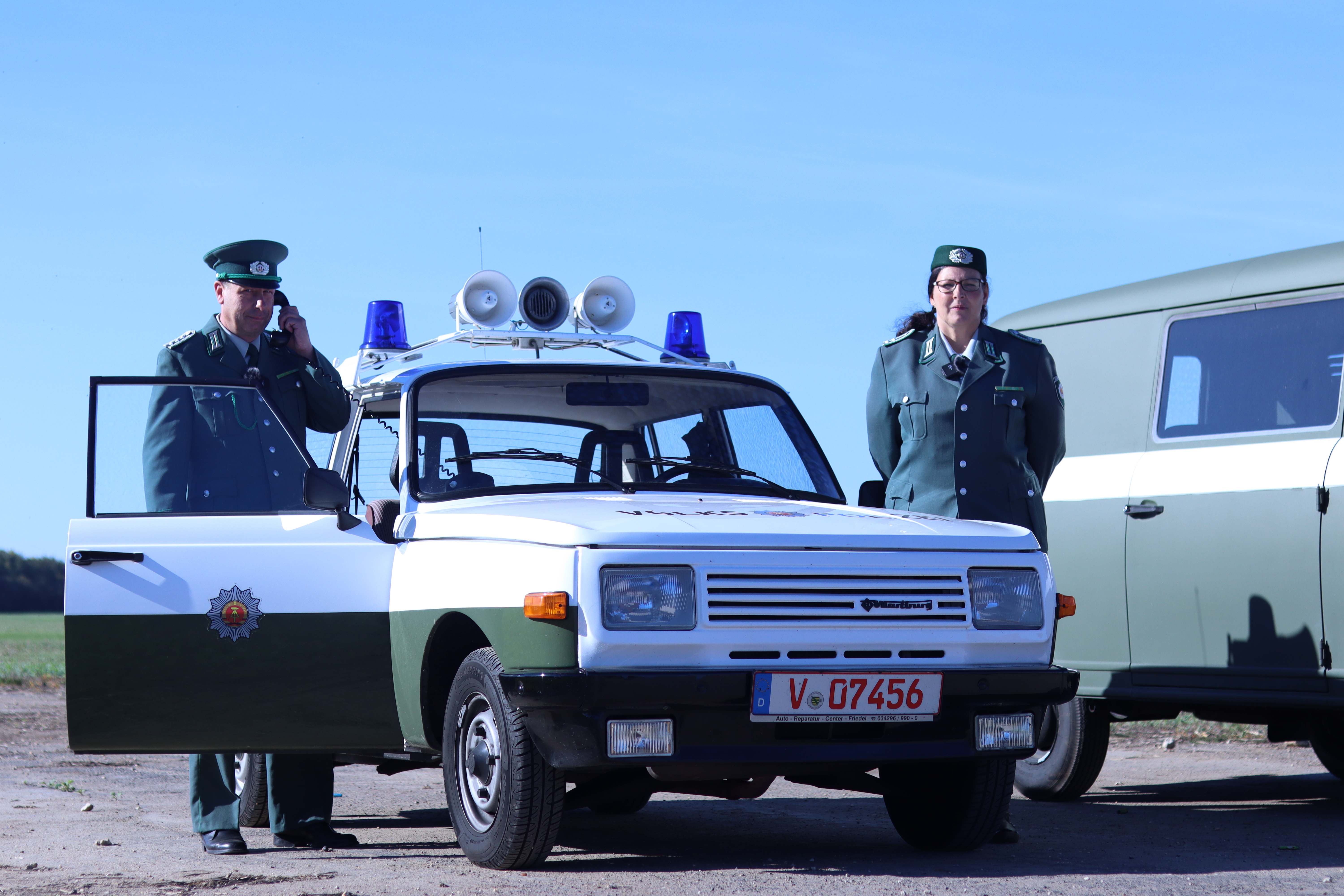  Wartburg und Barkas von der Volkspolizei der DDR
