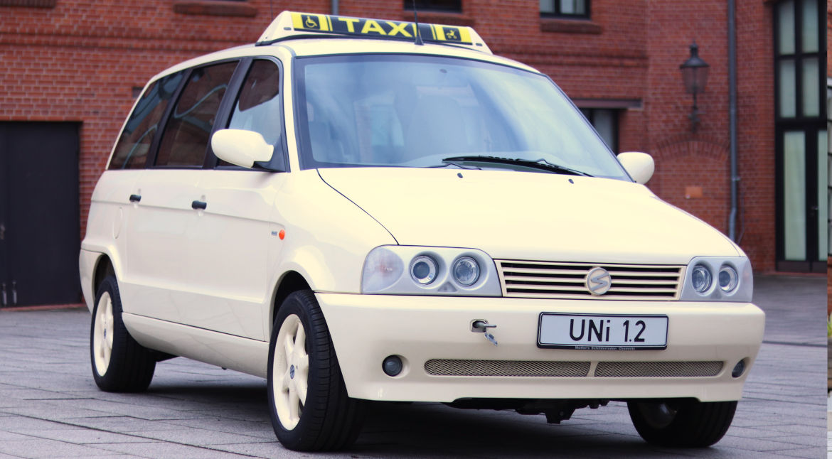 Uni1 Taxi